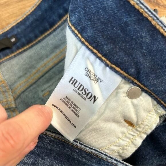 HUDSON JEANS Croxley High Rise Cut off Flap Pocket Denim Shorts Blue Sz 30 NWT - Picture 10 of 17